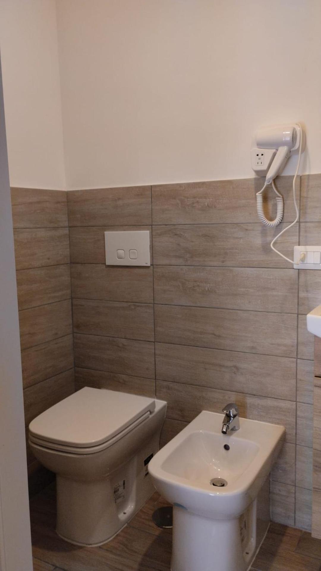 Residence E Appartamenti Cavallerizza Napoli Esterno foto